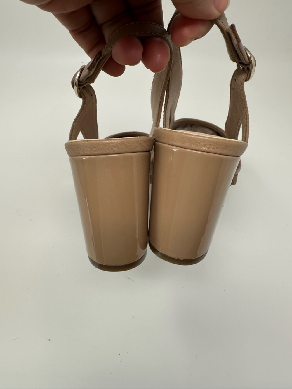 New Clarks Women's Bayla Joy Slingback Pumps Beige Leather Size 8M - Picture 10 of 15
